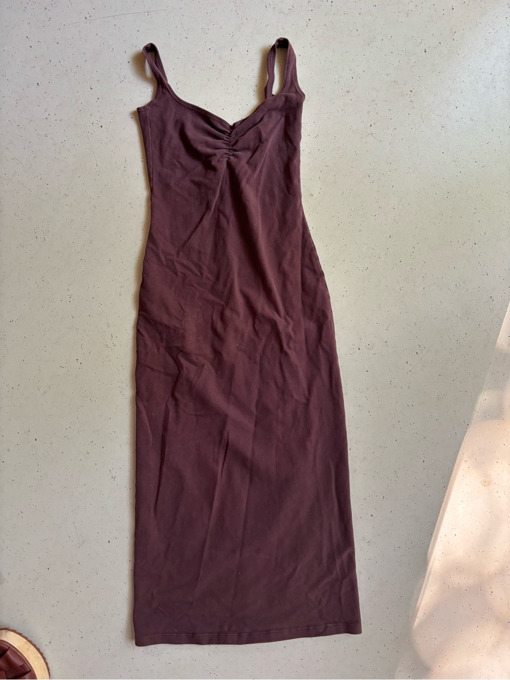 Sleeveless Mauve Midi Bodycon Dress with Ruched Bust